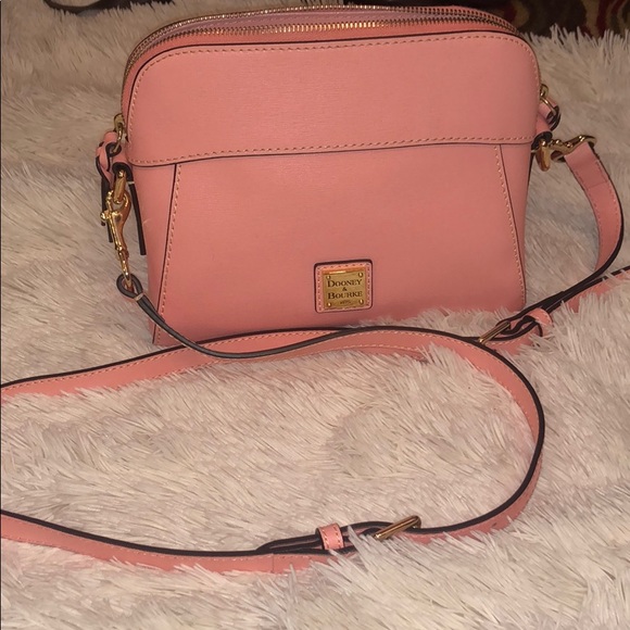 Dooney & Bourke Handbags - Pink Dooney and Bourke Crossbody